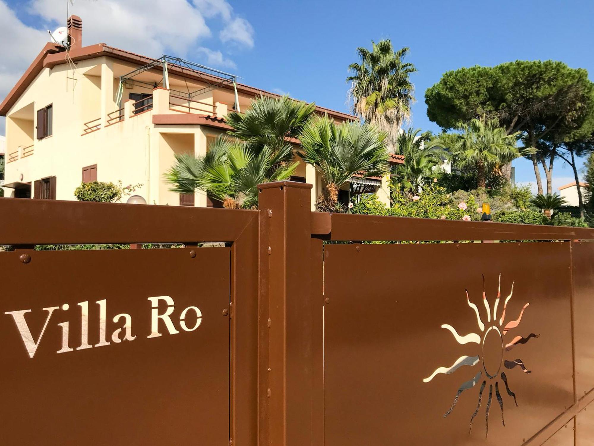 Villa Ro Porto Columbu - Perd'E Sali Exterior foto